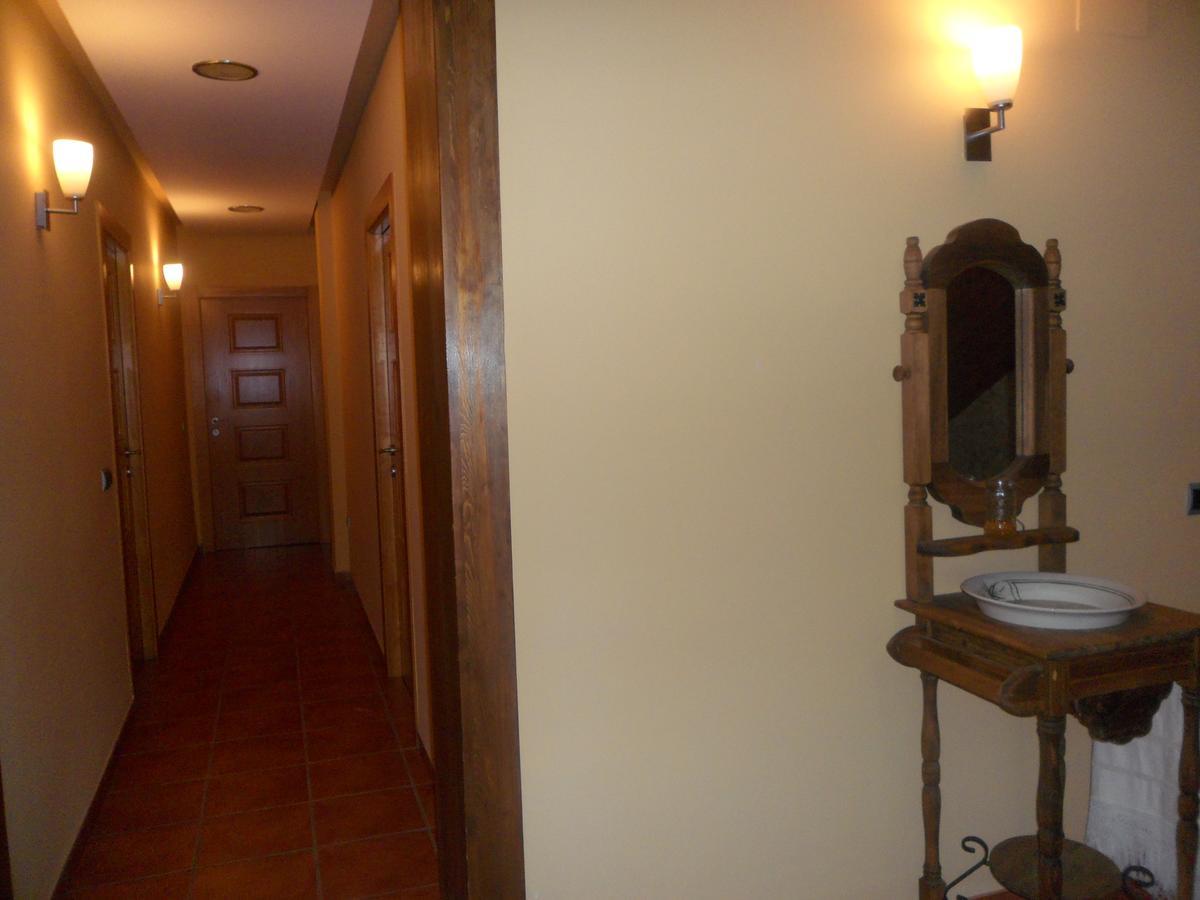Hotel Rural La Encina อัลมาเดน ภายนอก รูปภาพ